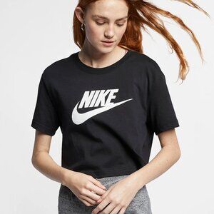 Nike Cropped T-Shirt